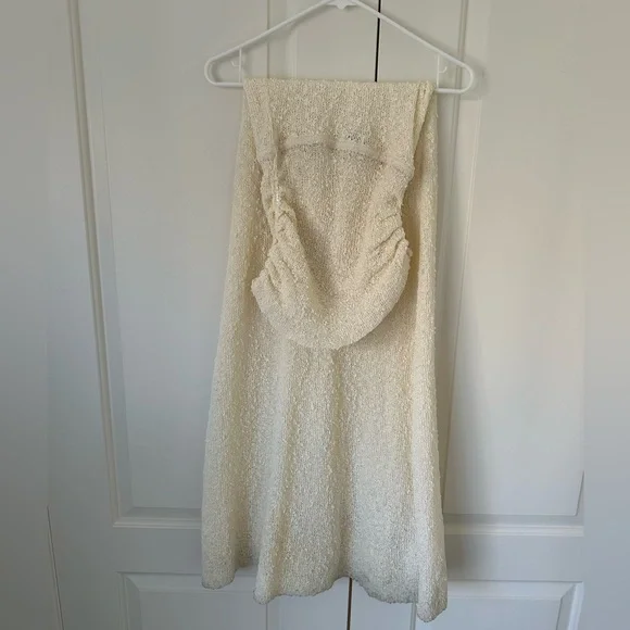 Meshki Cream Maxi Skirt & Knit Top Set - Picture 4 of 12